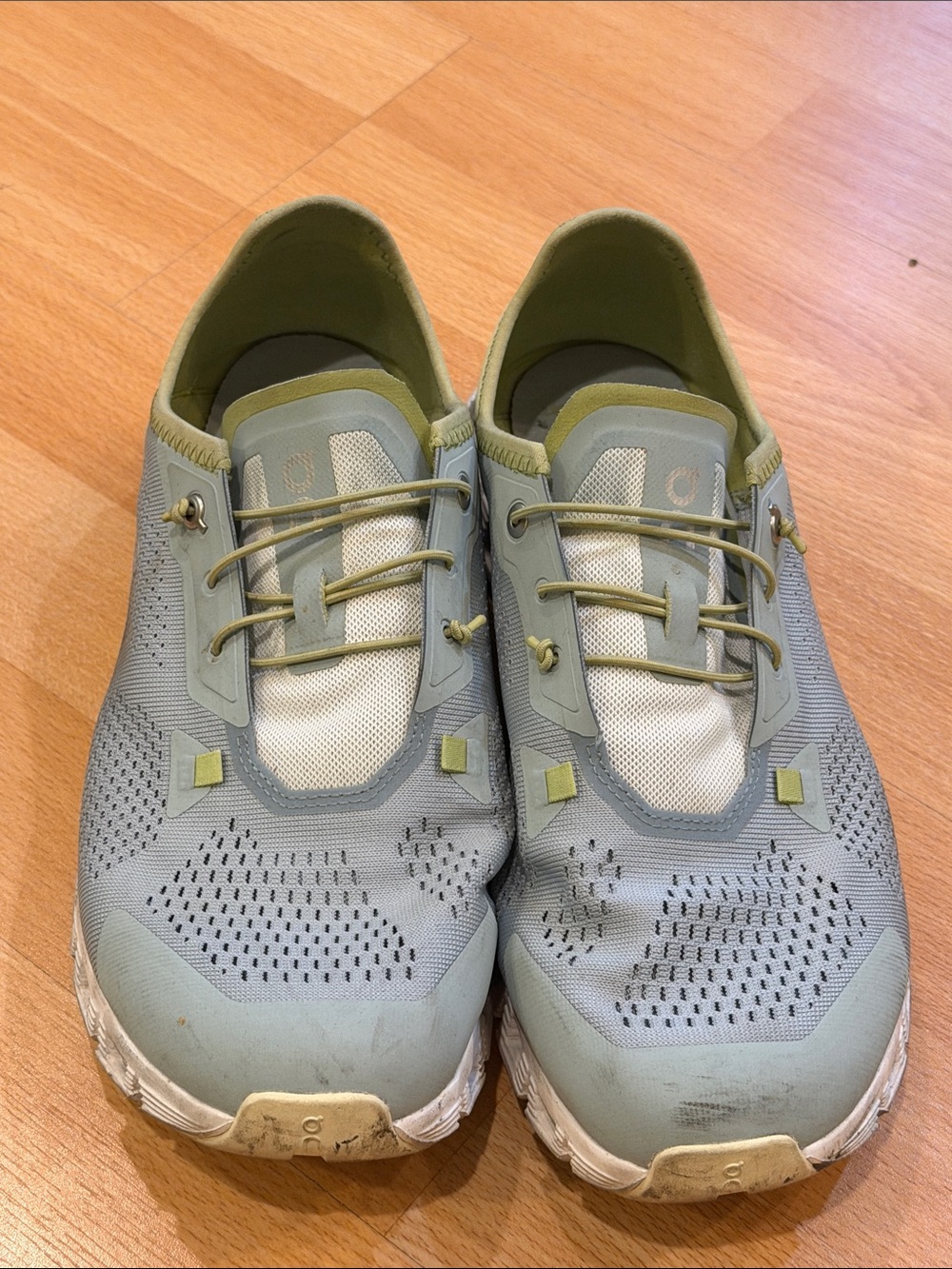 ON MEN’s Light Gray Athletic Slip-On Sneakers with Olive Accents